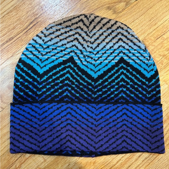 Missoni hat - Picture 2 of 6